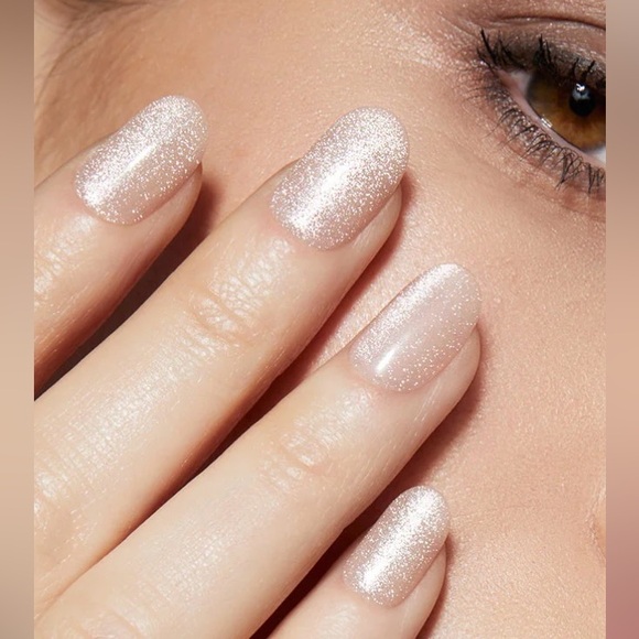 Static Nails Reusable Pop-On Manicures - Picture 2 of 2